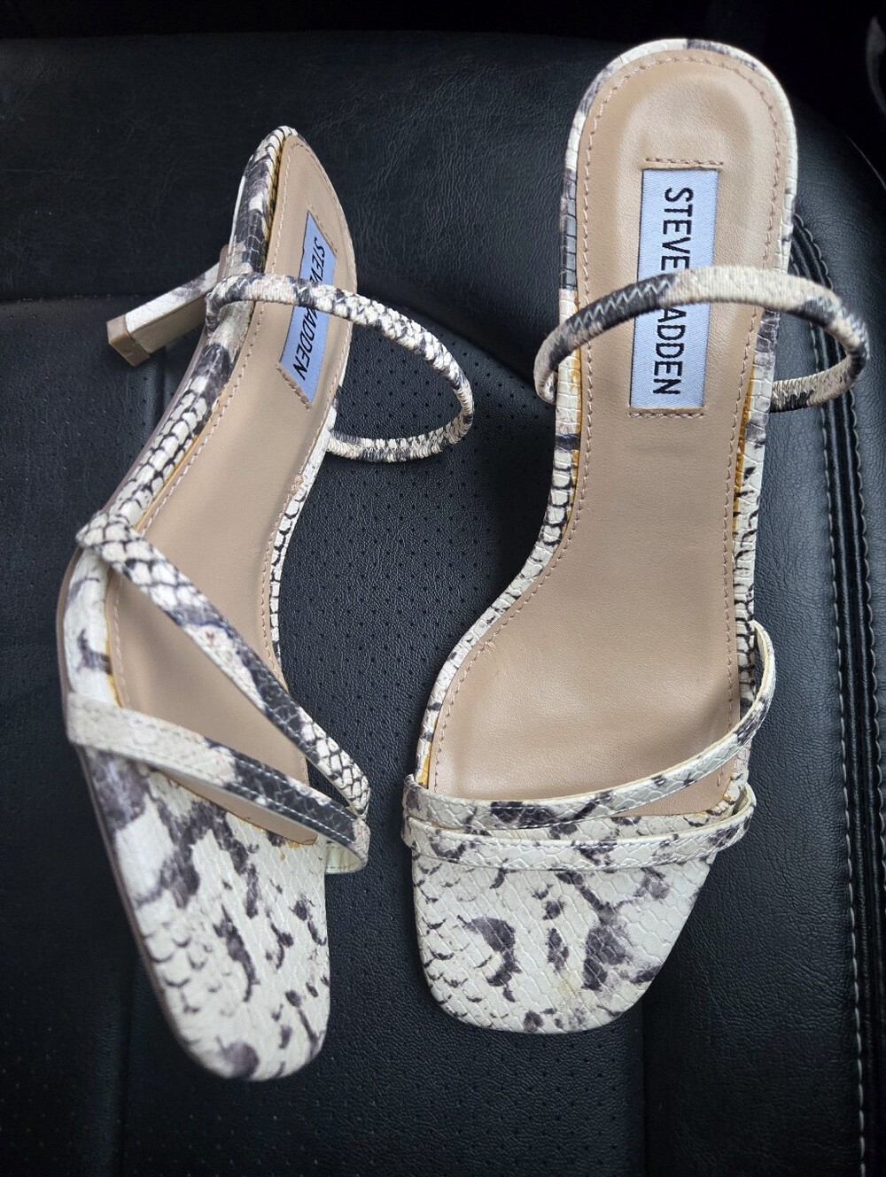 Steve Madden Loft Beige Snakeskin Print Sandal Heels size 6